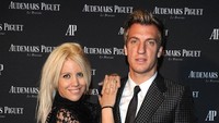 Maxi Lopez menceraikan Wanda Nara pada 2013 lantaran sang istri punya affair dengan mantan rekan setimnya di Sampdoria, Mauro Icardi. Wanda Nara dan Icardi akhirnya menikah pada 2014. (Foto: Jacopo Raule/Getty Images for Audemars Pigue)