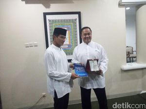 Sandiaga Ingin Kembangkan Gerakan Menulis Mushaf Alquran