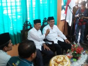 Diantar Partai Pendukung, Ketua DPRD Bondowoso Daftar Cabup 2018