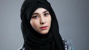 Foto: Gaya Hijab Populer Kim Miso, Si Cantik dari Korea Selatan