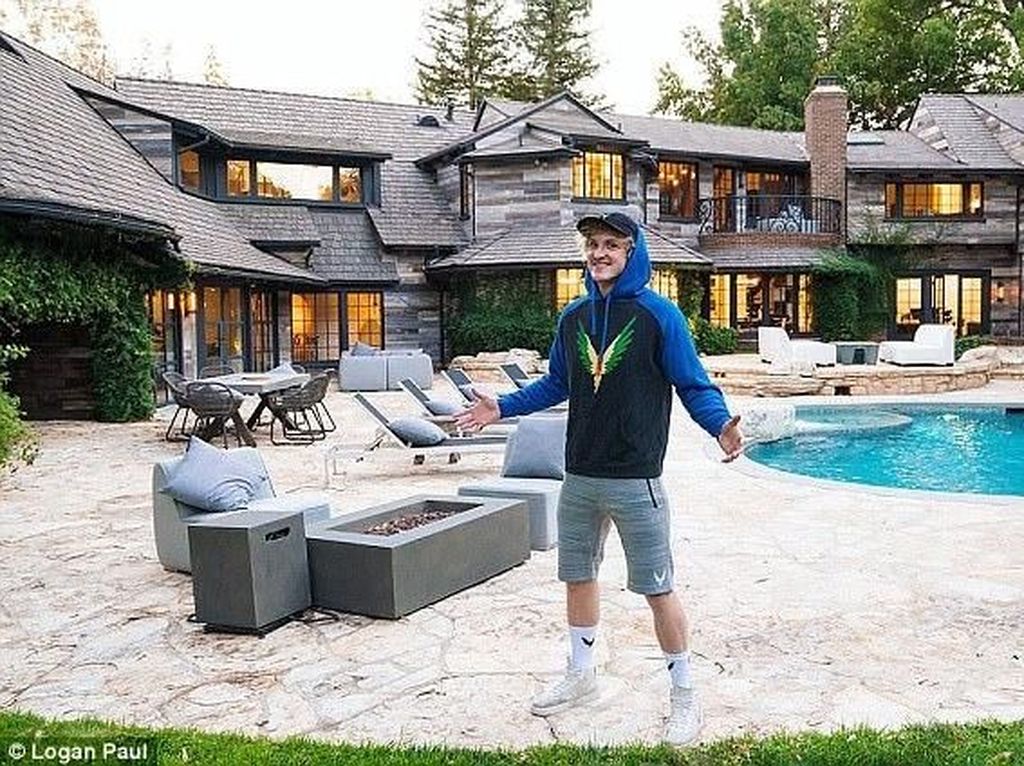 Logan Paul Kembali Aktif dengan Video Positif Logan Paul Kembali Aktif dengan Video Positif