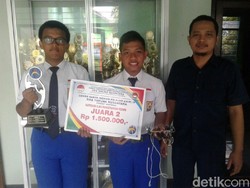 Siswa SMP Ini Berhasil Bikin Kacamata Cerdas Pembantu Tunanetra