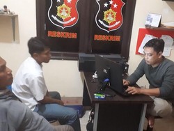 Nongkrong Bawa Celurit, Pelajar SMK di Sentul Ditangkap