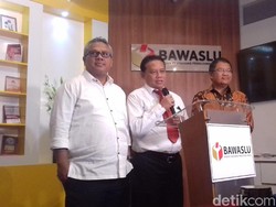 Kominfo Mulai Soroti Kampanye Hitam di Medsos