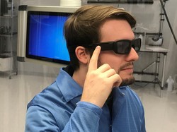 Kacamata Pintar Berbekal Asisten Virtual Siap Diumbar