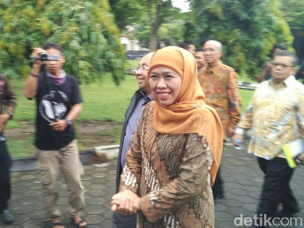 Bertemu JK, Khofifah Masih Bahas Beras Sejahtera