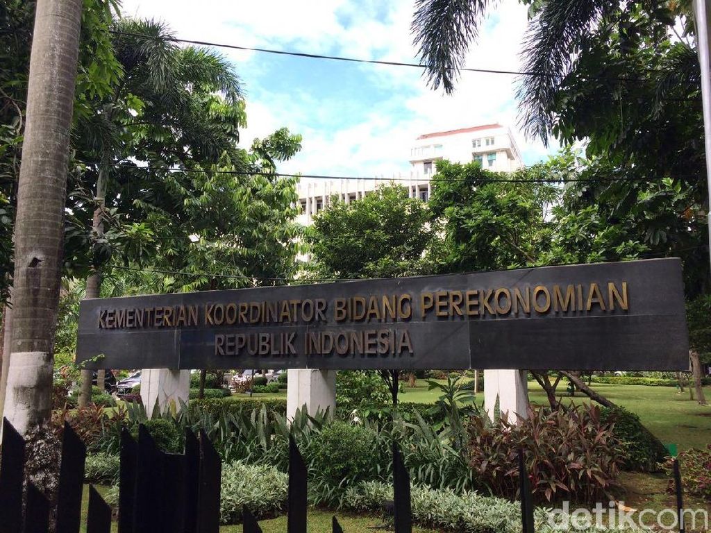 Rapat Pangan, Mendag hingga Dirut Bulog Merapat ke Kantor Darmin Rapat Pangan, Mendag hingga Dirut Bulog Merapat ke Kantor Darmin