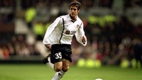 Pablo Aimar. Menurut TransferMarkt.com, butuh dana sebesar 21,25 juta euro dari Valencia untuk bisa mendatangkan Aimar dari River Plate pada Januari 2001. (Foto: Laurence Griffiths/Allsport)