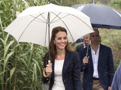 Foto: Happy Bday Kate Middleton! Lihat Gayanya yang Modis Tapi Terjangkau