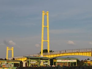 Pemprov Kaltim Sodorkan 2 Wilayah Jadi Calon Ibu Kota RI Pemprov Kaltim Sodorkan 2 Wilayah Jadi Calon Ibu Kota RI