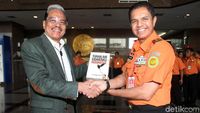 Chappy Hakim Kunjungi Basarnas