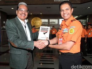 Chappy Hakim Kunjungi Basarnas