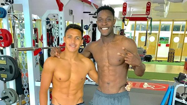 Foto: 10 Pesepakbola Dunia dengan Perut Sixpack Terbaik