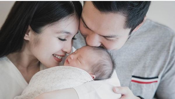 Baby RM, Anak Sandra Dewi Ini Memang Ganteng Sejak Lahir