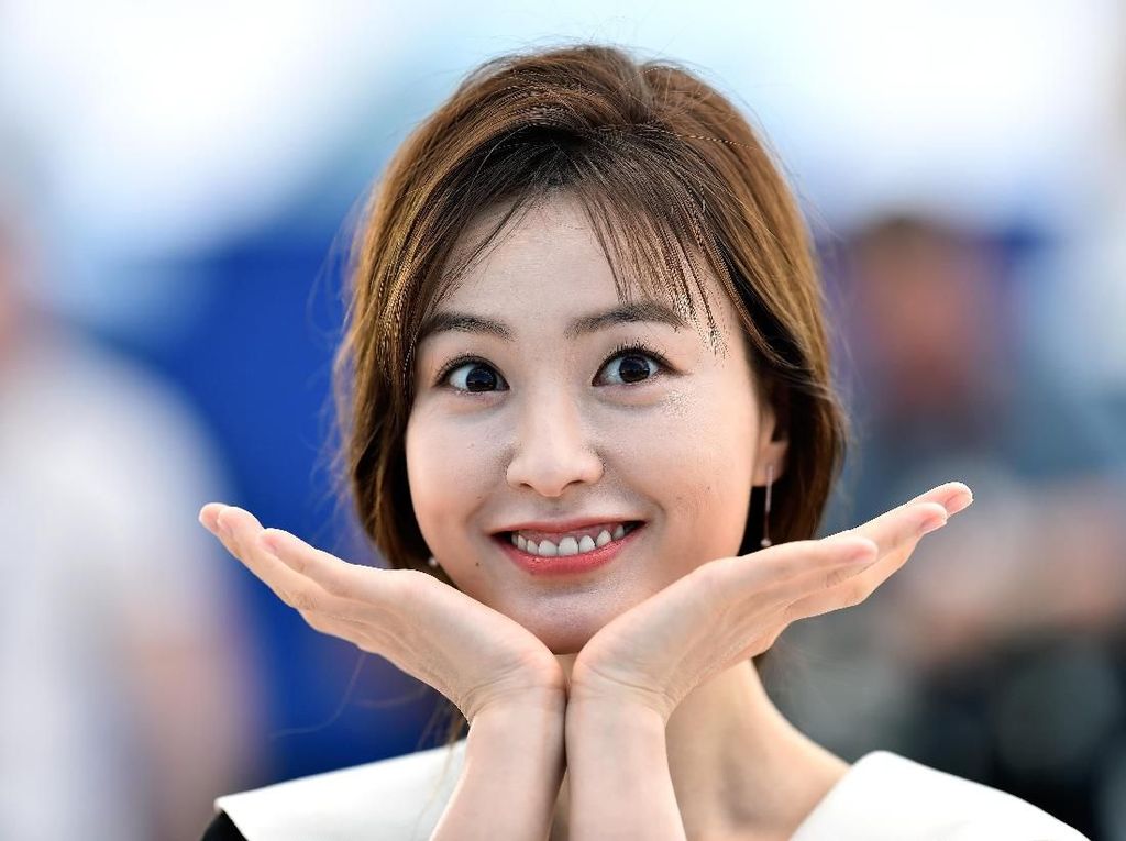 Jung Yu Mi Diincar Bintangi Drama Garapan Sutradara Crash Landing on You Jung Yu Mi Diincar Bintangi Drama Garapan Sutradara Crash Landing on You