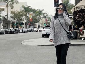 Sindir Seseorang Belum Balikin Baju, Syahrini Lagi Kenapa Sih?