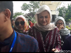 Setelah Dwina-Rheza, Ny Deisti Juga Jalani Pemeriksaan di KPK