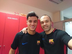 Iniesta: Coutinho Tidak Akan Bikin Saya Pensiun