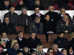 Wenger Soal Pengalaman Tak Menyenangkan Duduk di Tribun Penonton Stamford Bridge