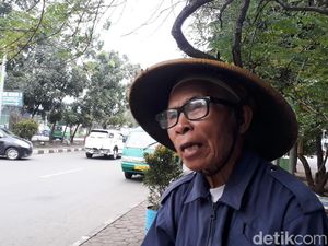 Sariban, Pahlawan Kebersihan Pencabut Paku Pohon Sariban, Pahlawan Kebersihan Pencabut Paku Pohon