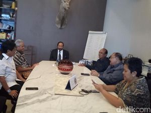 Tak Didampingi Gus Yasin, Ganjar Temui Surya Paloh di DPP NasDem