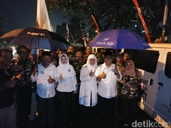 Daftar Pilwalkot Bandung, Oded-Yana Disambut Guyuran Hujan