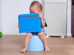 Anak Sudah Bisa Toilet Training di Umur 1 Tahun, Mungkinkah?