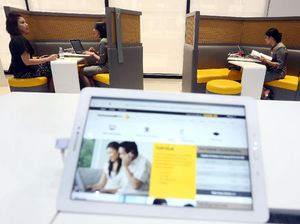 Teknologi Digital Jadi Strategi Utama Sektor Perbankan di 2018