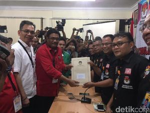 Berkas Pendaftaran Djarot-Sihar Lengkap, Besok Tes Kesehatan