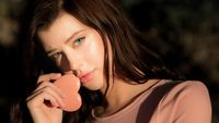 Unik! Orang-orang Ini Terlahir dengan Dua Warna Mata Berbeda