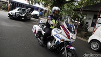 Haram Zig-zag dan Ugal-ugalan, Ini 8 Etika Patwal Polisi di Jalan Raya