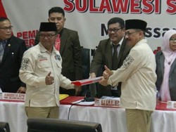 Diusung 3 Partai, Agus Numang-Tanribali Lamo Daftar Pilgub Sulsel