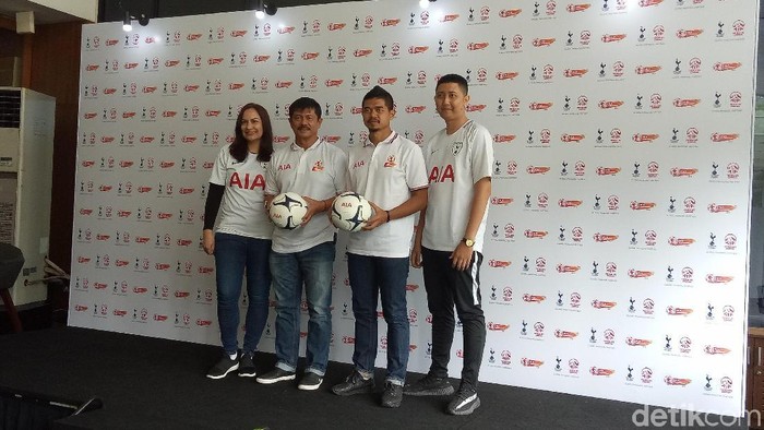 Ketika Indra Sjafri Berduet dengan Bepe