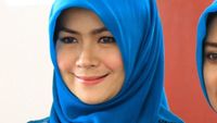 Deretan Istri Cantik Berhijab di Balik Kemenangan Pilkada 2018