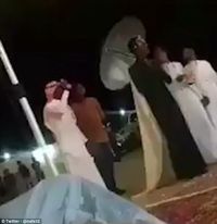 Ini Video Pernikahan Gay di Mekah yang Picu Kemarahan Publik