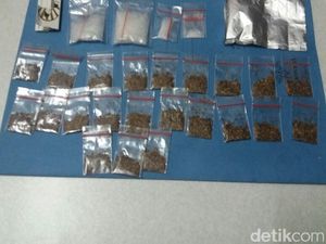 Sembunyikan Narkoba di Saku Jaket Anaknya, Pria 25 Tahun Ditangkap