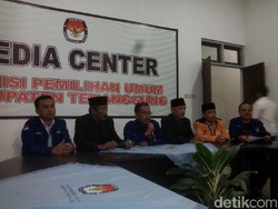 Dua Pasangan Calon Mendaftar Pilbup Temanggung Hari Ini