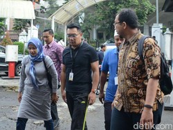 Ridwan Kamil-Uu Hindari Begadang Sebelum Tes Kesehatan