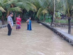 Lima Desa di Banyuwangi Diterjang Banjir, Dua Jembatan Hanyut