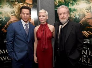 Mark Wahlberg Sumbang Honornya dari All The Money in The World Rp 20 Miliar Mark Wahlberg Sumbang Honornya dari All The Money in The World Rp 20 Miliar