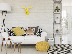 Pesan Menyentuh Istri untuk Suaminya tentang Sofa Putih