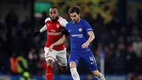 Di babak kedua, Chelsea lebih dominan dan lebih menekan. Arsenal pun merapatkan pertahanan dan mulai mengincar lewat serangan balik. (Foto: David Klein/ REUTERS)