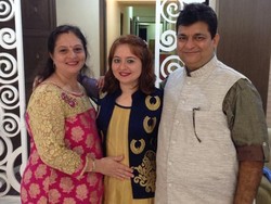 Cerita Pooja, Wanita India yang Kebingungan Karena Mirip Bule