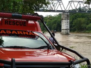Tim SAR Diterjunkan Cari Jasad Pelajar SMP Blitar Terjun ke Sungai