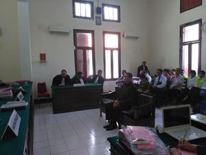 Dakwaan Tak Terbukti, Terdakwa Penipuan dan Penggelapan Ini Bebas Dakwaan Tak Terbukti, Terdakwa Penipuan dan Penggelapan Ini Bebas