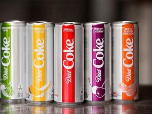 Ini Tampilan dan Rasa Diet Coke Baru yang Bergaya Milenial Ini Tampilan dan Rasa Diet Coke Baru yang Bergaya Milenial