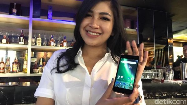 Penampakan Nokia 2: Smartphone Murah, Kuat 2 Hari