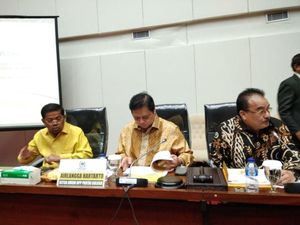 2 Menteri dari Golkar Rangkap Jabatan, PAN Ingatkan Komitmen Jokowi 2 Menteri dari Golkar Rangkap Jabatan, PAN Ingatkan Komitmen Jokowi