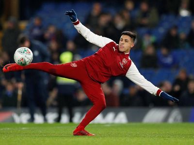 Foto: Di Dunia Maya, Alexis Sanchez Sudah Beraksi Pakai Baju MU
