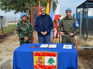 Dansatgas Indobatt Resmikan Instalasi Generator Deir Seriane di Lebanon Dansatgas Indobatt Resmikan Instalasi Generator Deir Seriane di Lebanon